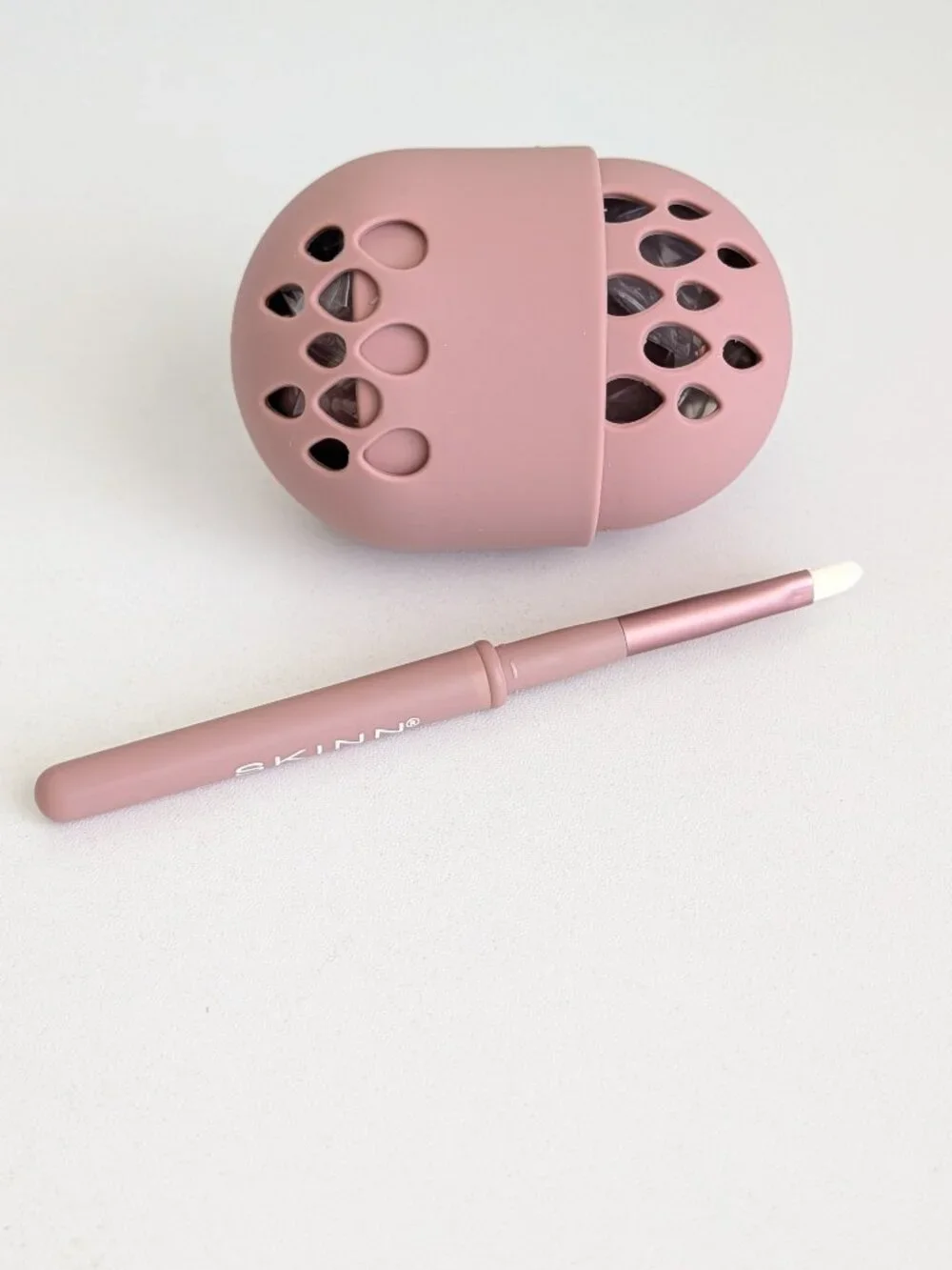 SKINN Cosmetics Lip Brush and Sponge with Case Set New
